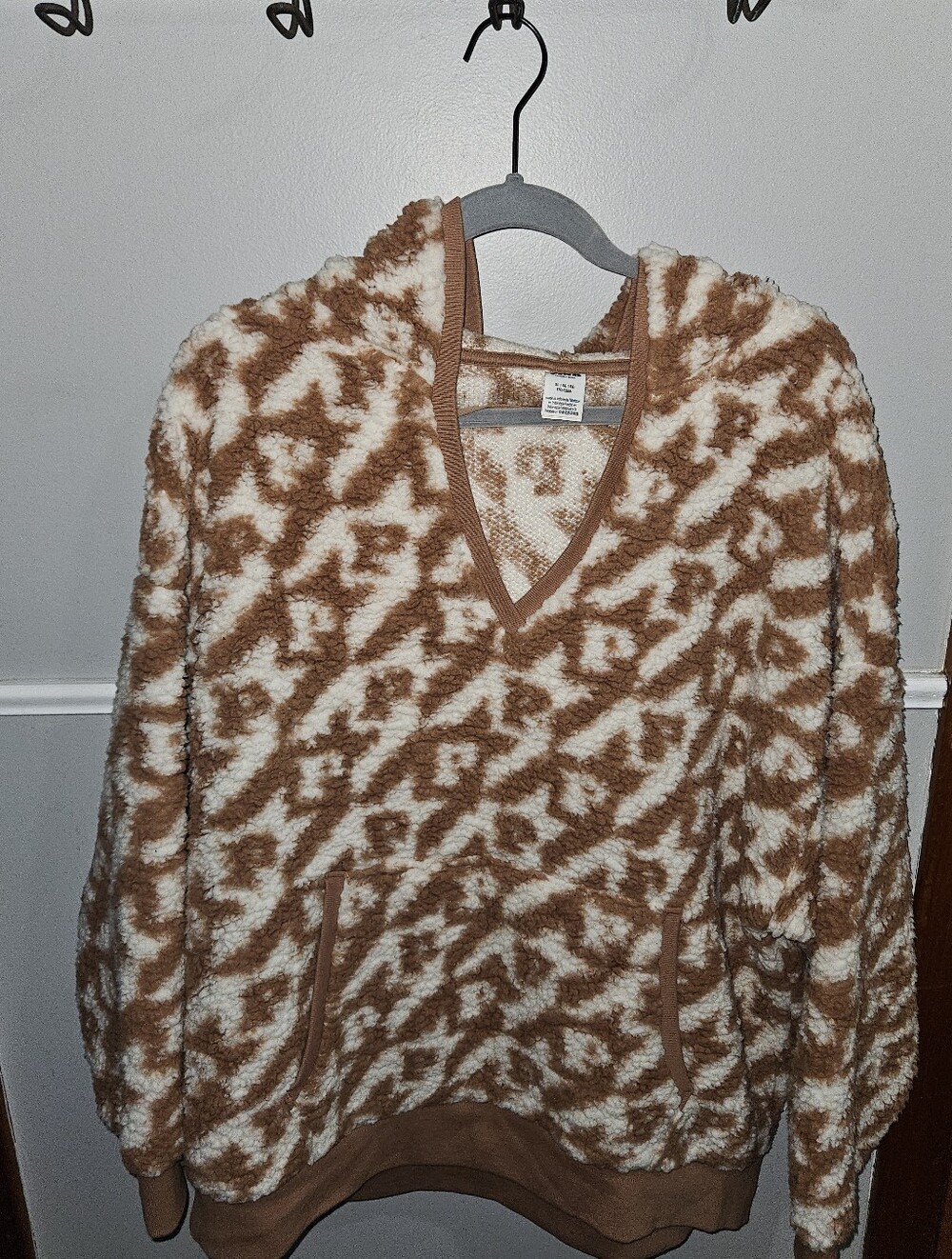 Victoria Secret Cozy Fuzzy Hooded Sweater - Cream & Brown